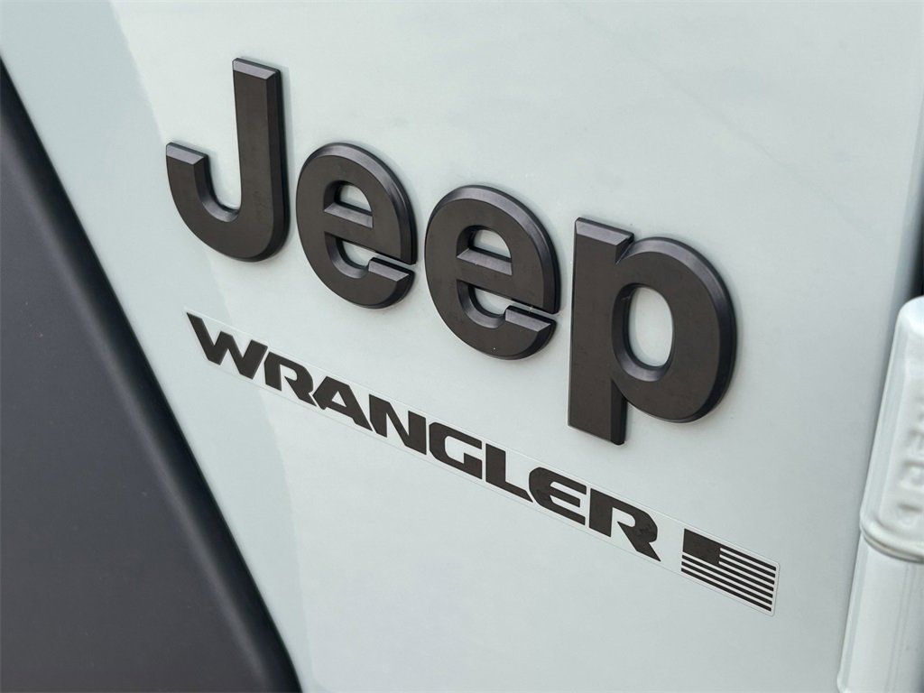 Used 2024 Jeep Wrangler Sport image 10