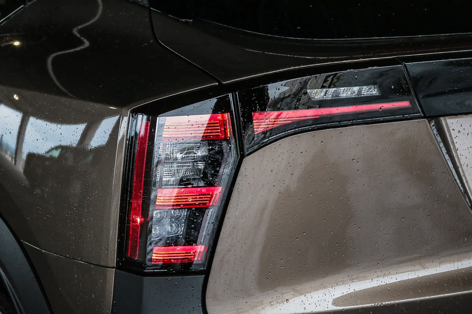 New 2026 Nissan Kicks SR FWD image 9