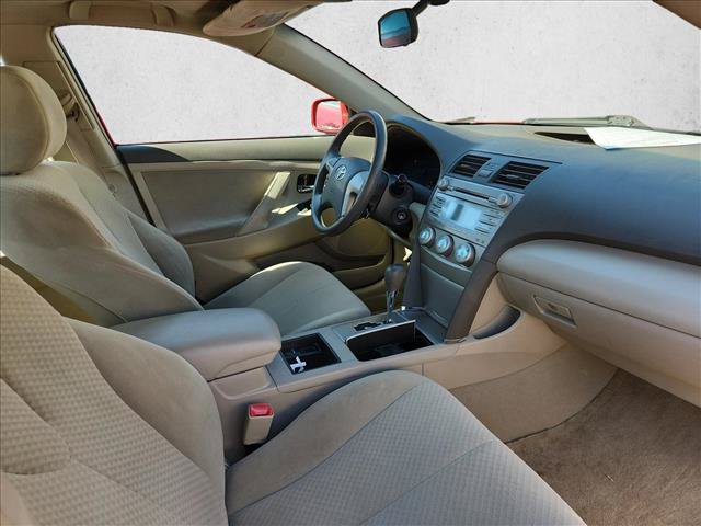 Used 2009 Toyota Camry LE FWD image 5