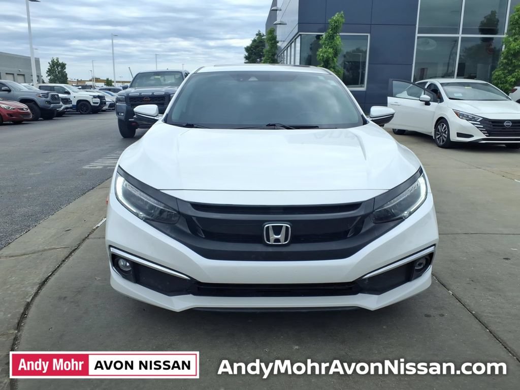 Used 2019 Honda Civic Touring image 3