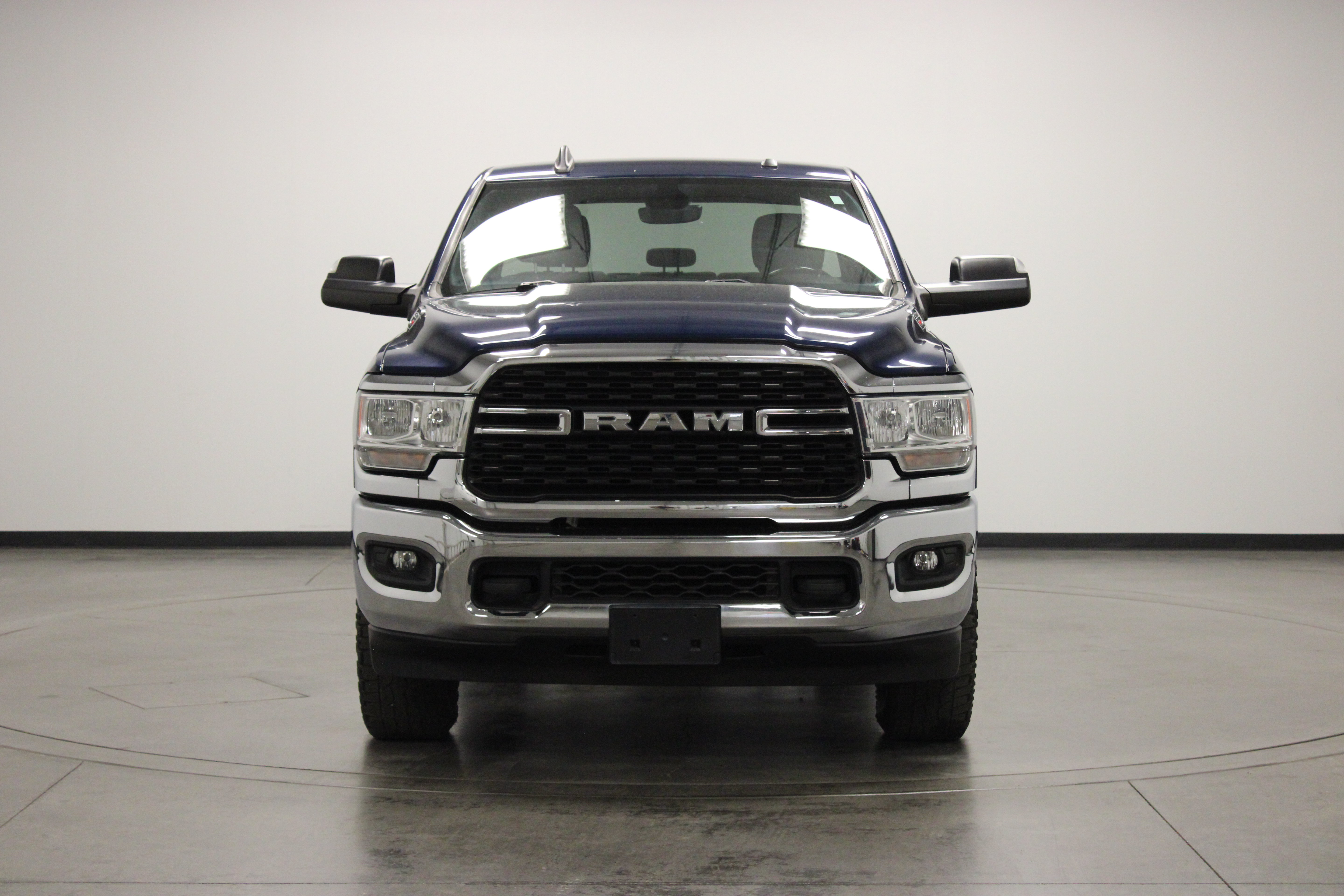Used 2022 RAM 2500 Big Horn w/ Level A Equipment Group AWD/4WD image 3
