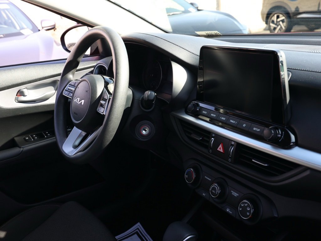 Used 2024 Kia Forte LXS image 19
