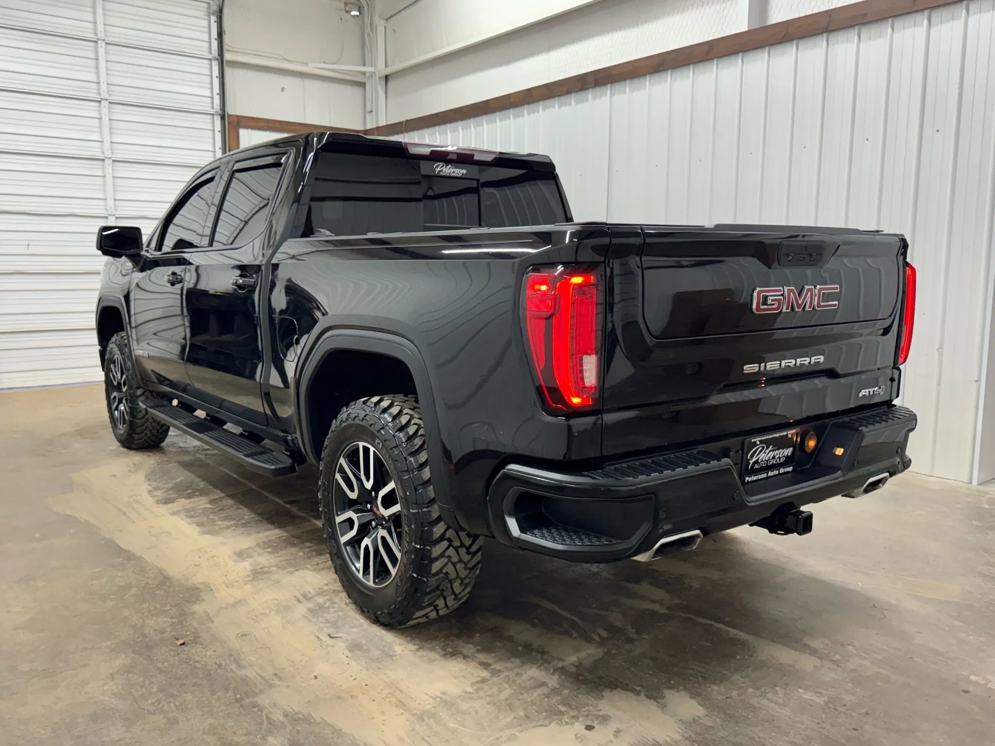 Used 2019 GMC Sierra 1500 AT4 w/ AT4 Premium Package image 4