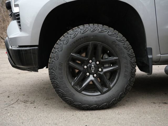 Used 2024 Chevrolet Silverado 1500 LT Trail Boss image 9