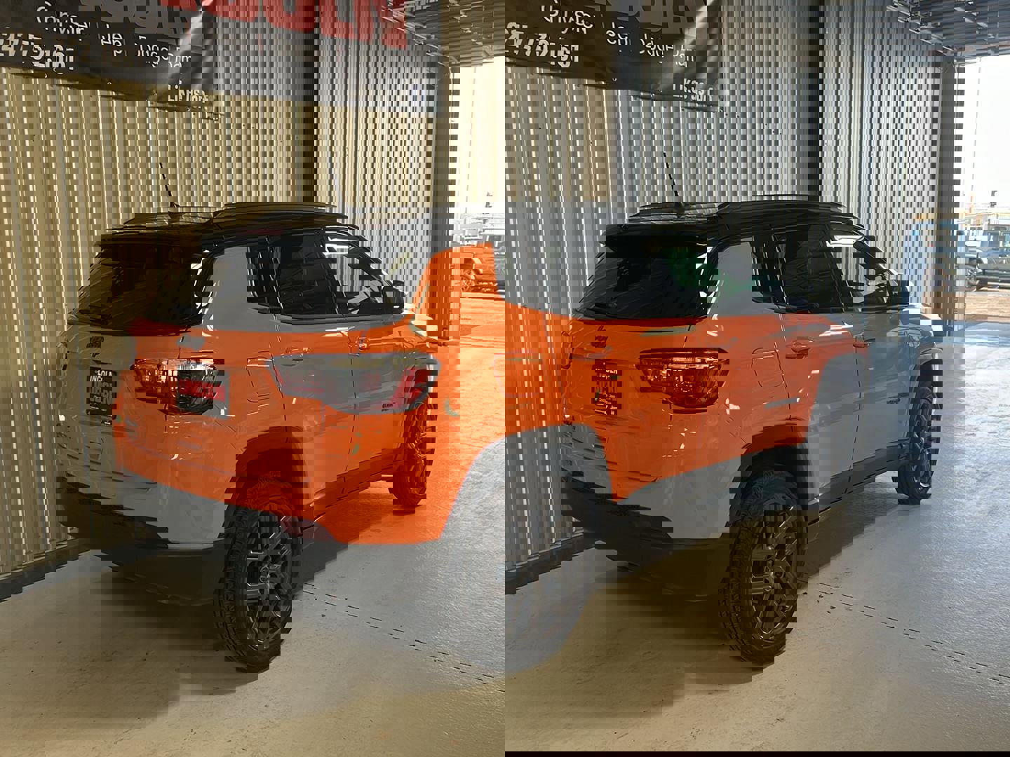 Used 2026 Jeep Compass Limited w/ Sun, Sound & Navigation Group image 29