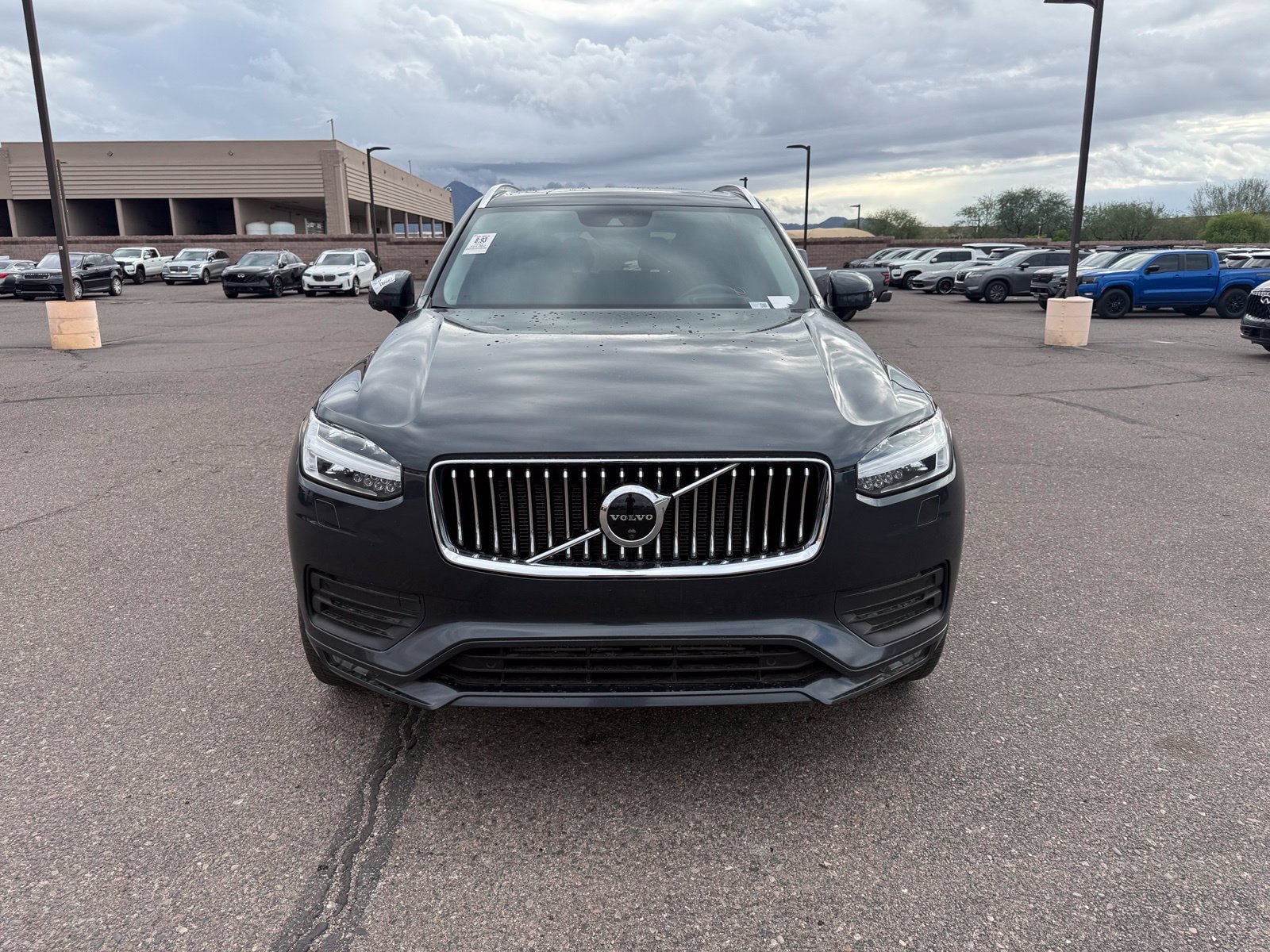 Used 2021 Volvo XC90 T6 Momentum w/ Advanced Package AWD/4WD image 2