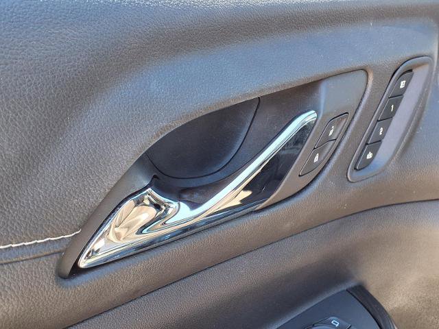 Used 2022 GMC Acadia SLT w/ Technology Package image 15