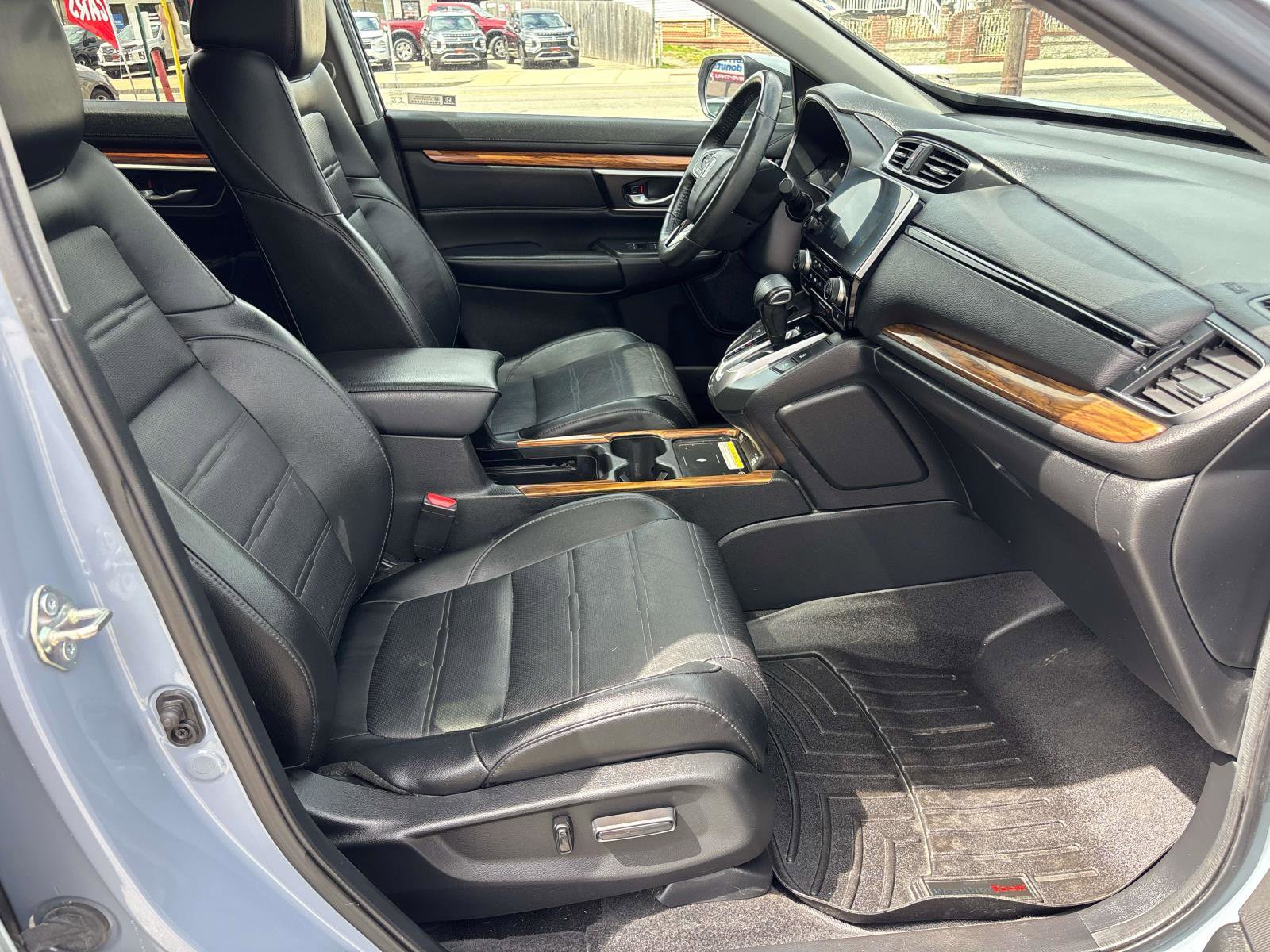 Used 2020 Honda CR-V Touring image 15