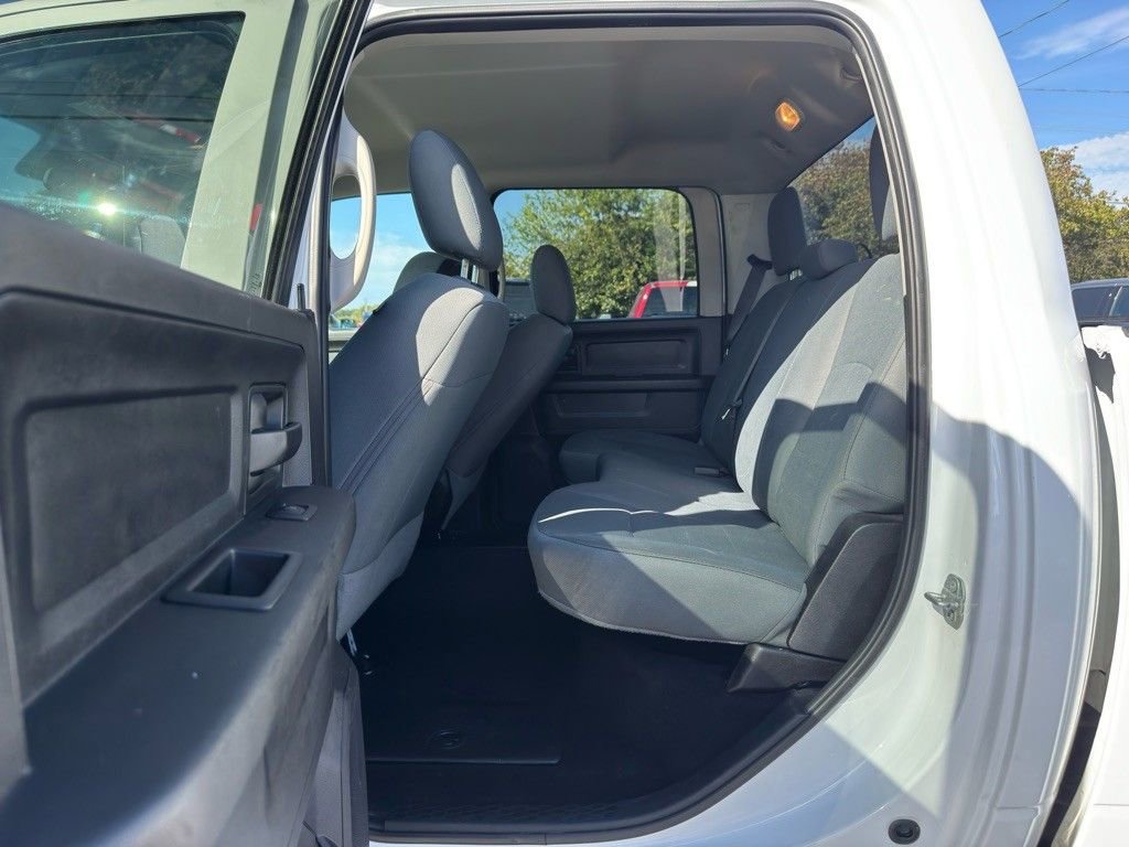 Used 2018 RAM 2500 Tradesman w/ Chrome Appearance Group image 14
