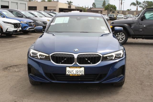 Used 2023 BMW 330i Sedan w/ Convenience Package image 2