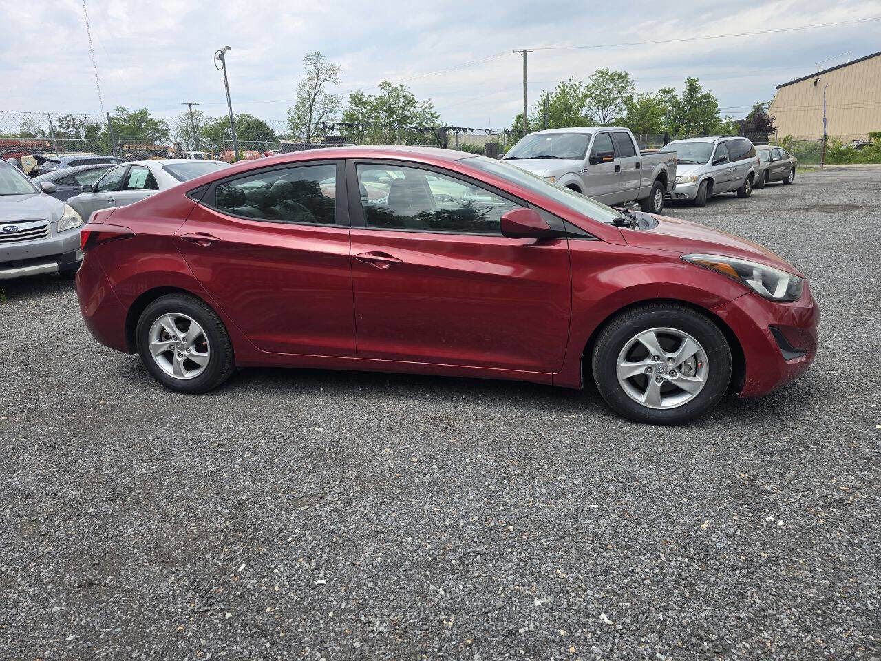 Used 2015 Hyundai Elantra SE FWD image 8