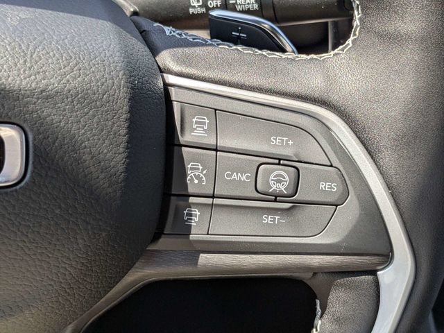 New 2026 Jeep Grand Cherokee L Limited w/ Luxury Tech Group II AWD/4WD image 28