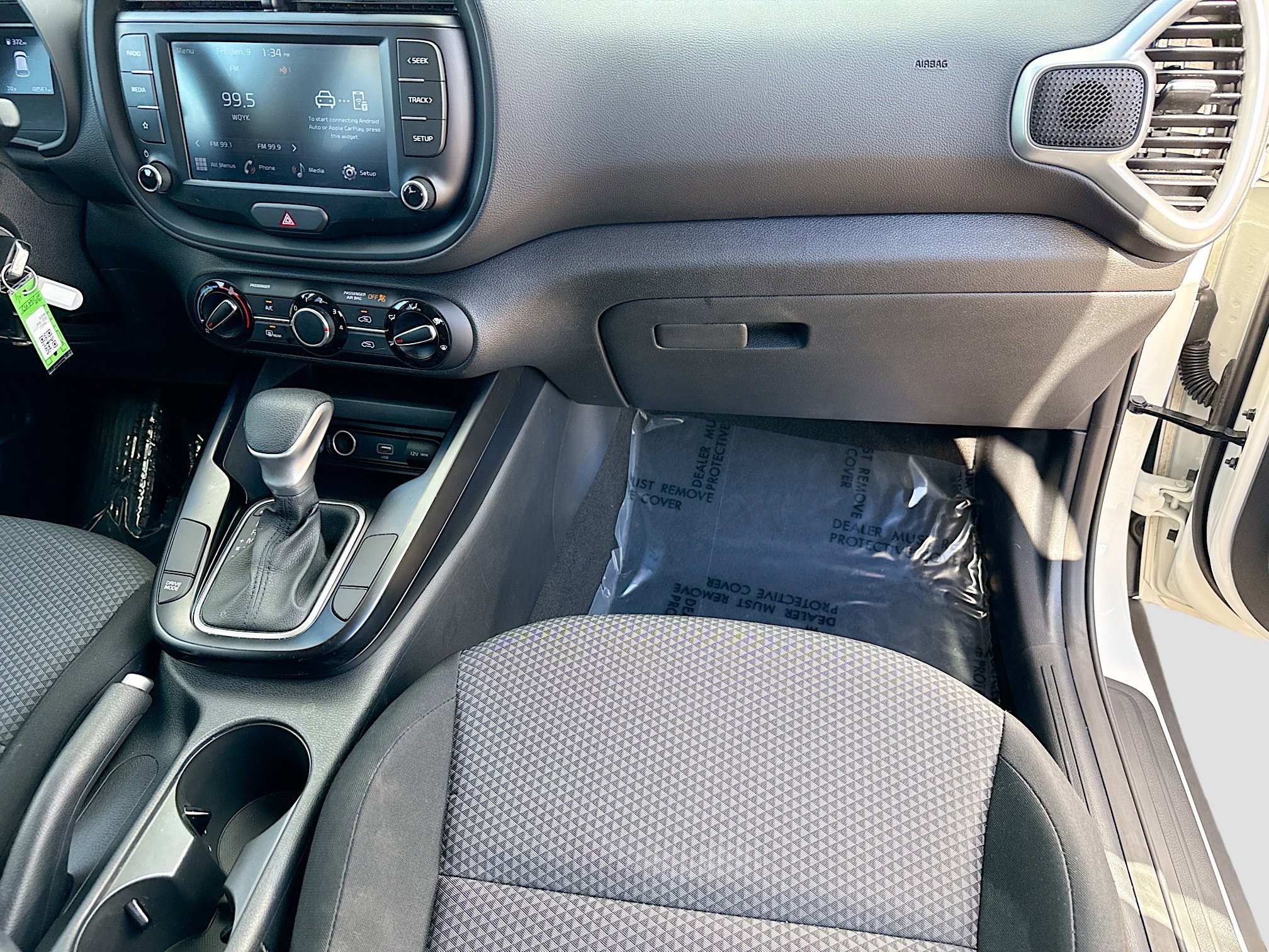 Used 2022 Kia Soul LX image 17