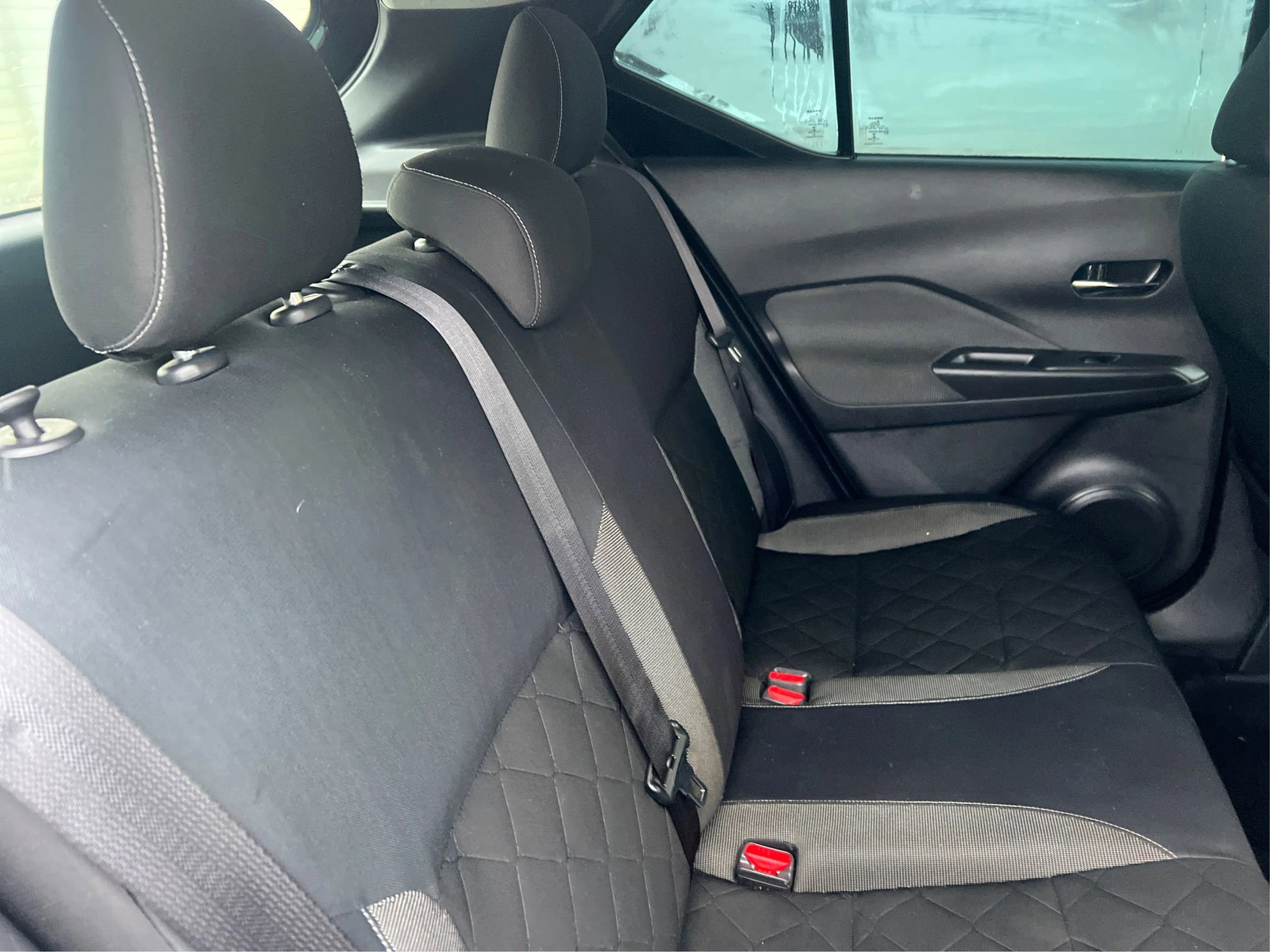 Used 2019 Nissan Kicks SV FWD image 26