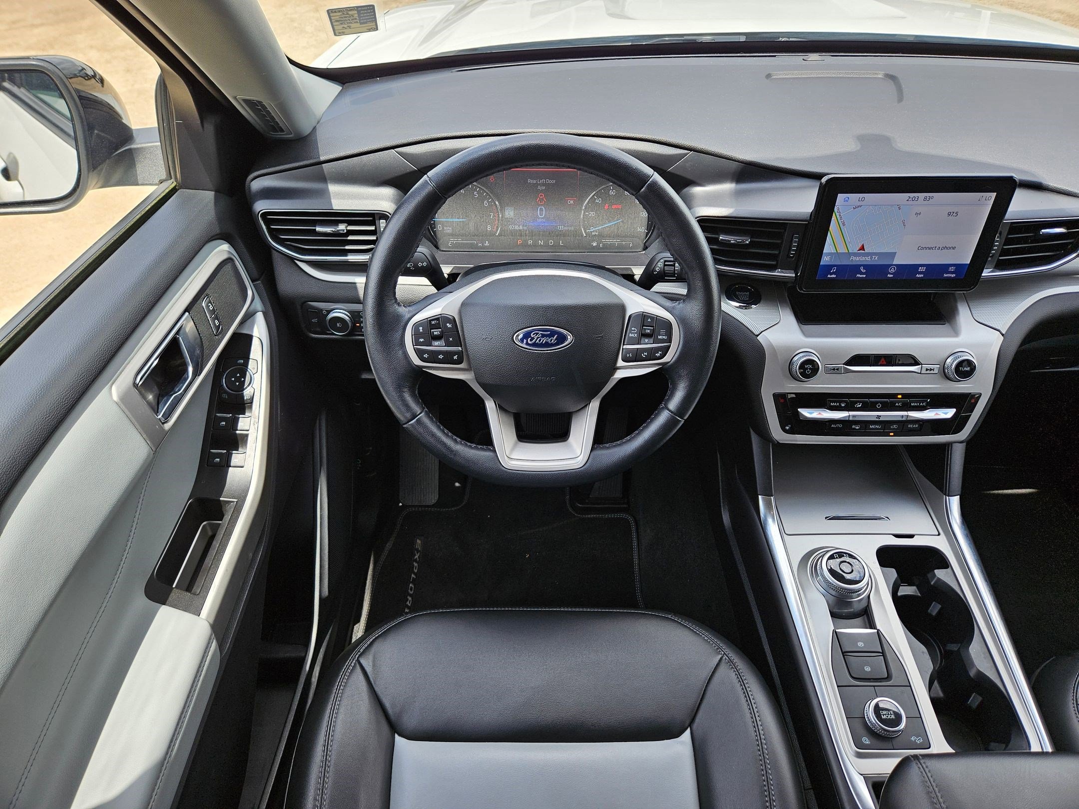 Used 2022 Ford Explorer XLT w/ Equipment Group 202A image 28