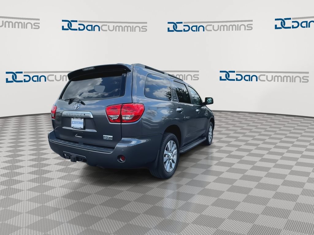 Used 2017 Toyota Sequoia Limited AWD/4WD image 8