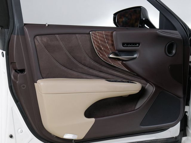 Used 2019 Lexus LS 500 AWD w/ Interior Upgrade Package image 31