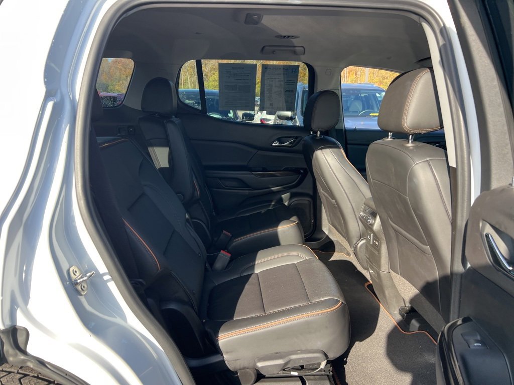 Used 2023 GMC Acadia AT4 w/ Preferred Package image 28