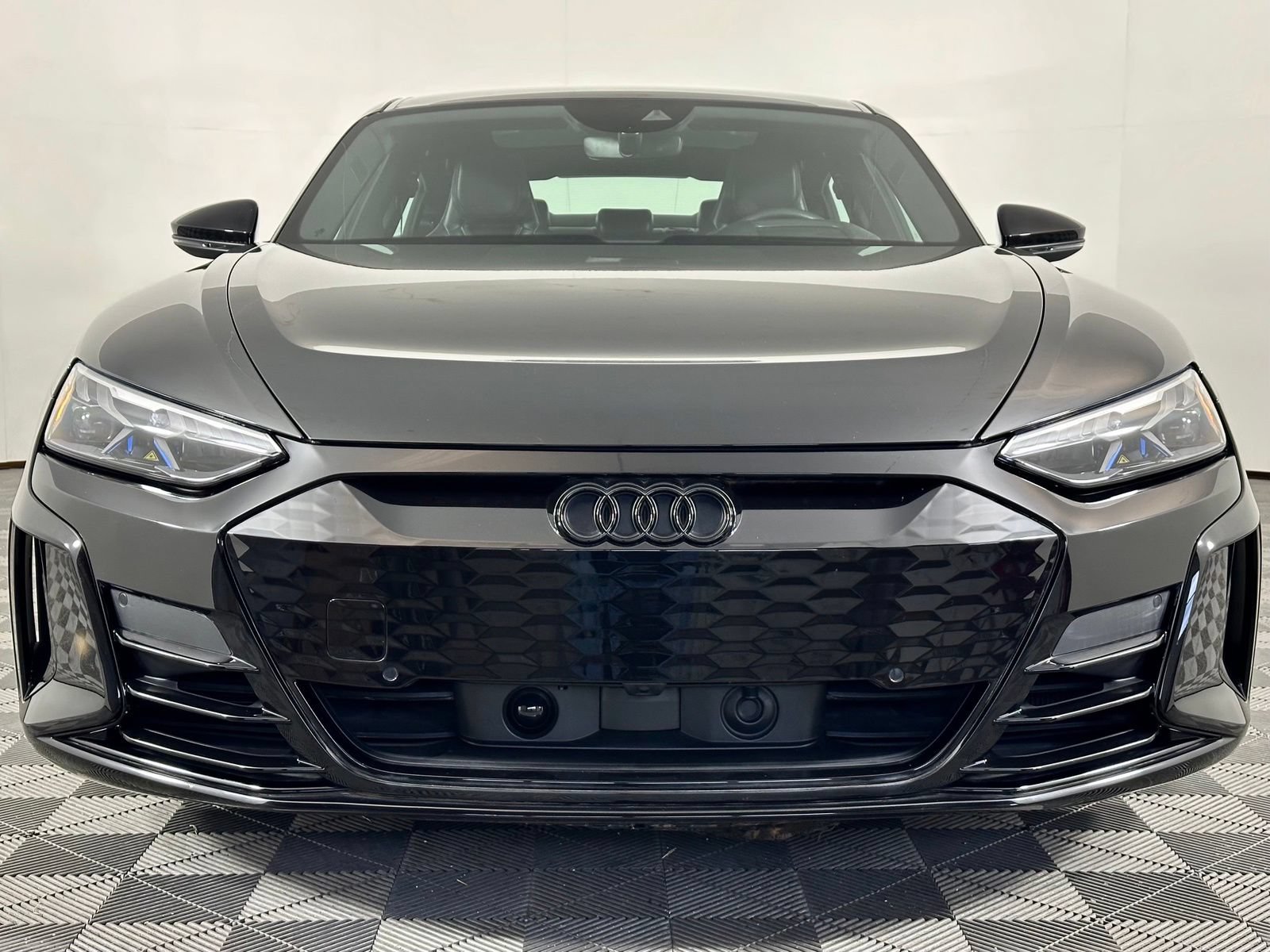 Used 2023 Audi e-tron GT Premium Plus w/ Performance Package AWD/4WD image 21