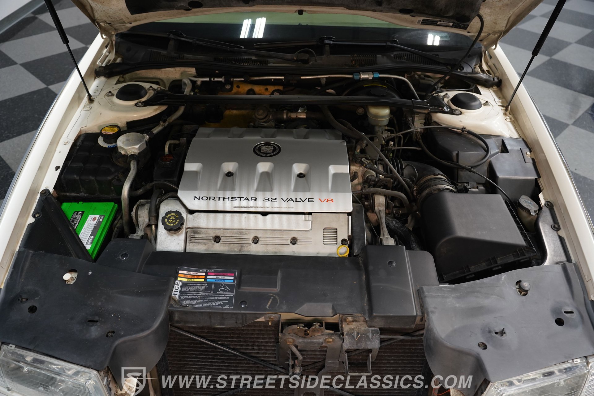 Used 2001 Cadillac Eldorado ESC w/ Comfort/Convenience Pkg FWD image 32