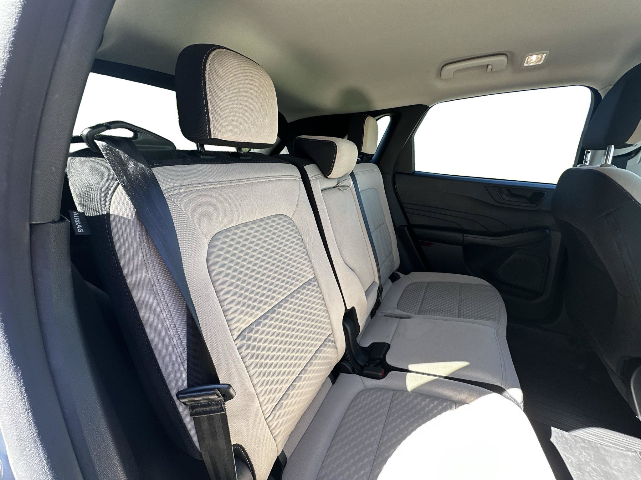 Used 2022 Ford Escape SE w/ Convenience Package FWD image 26