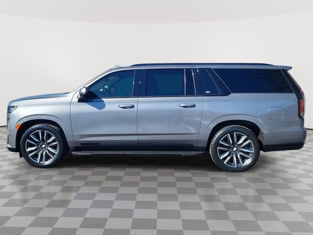 Used 2022 Cadillac Escalade ESV Sport Platinum w/ Heavy-Duty Trailer Package image 3