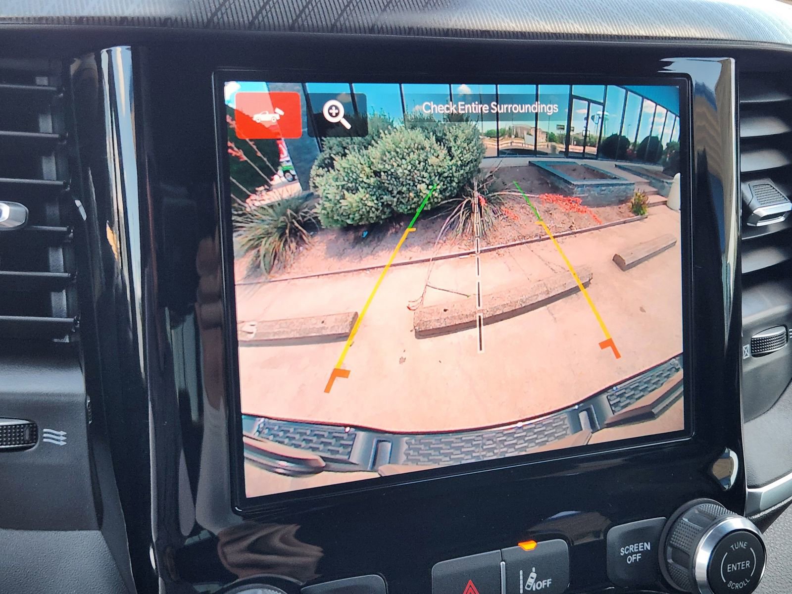 New 2026 RAM 1500 Express AWD/4WD image 17