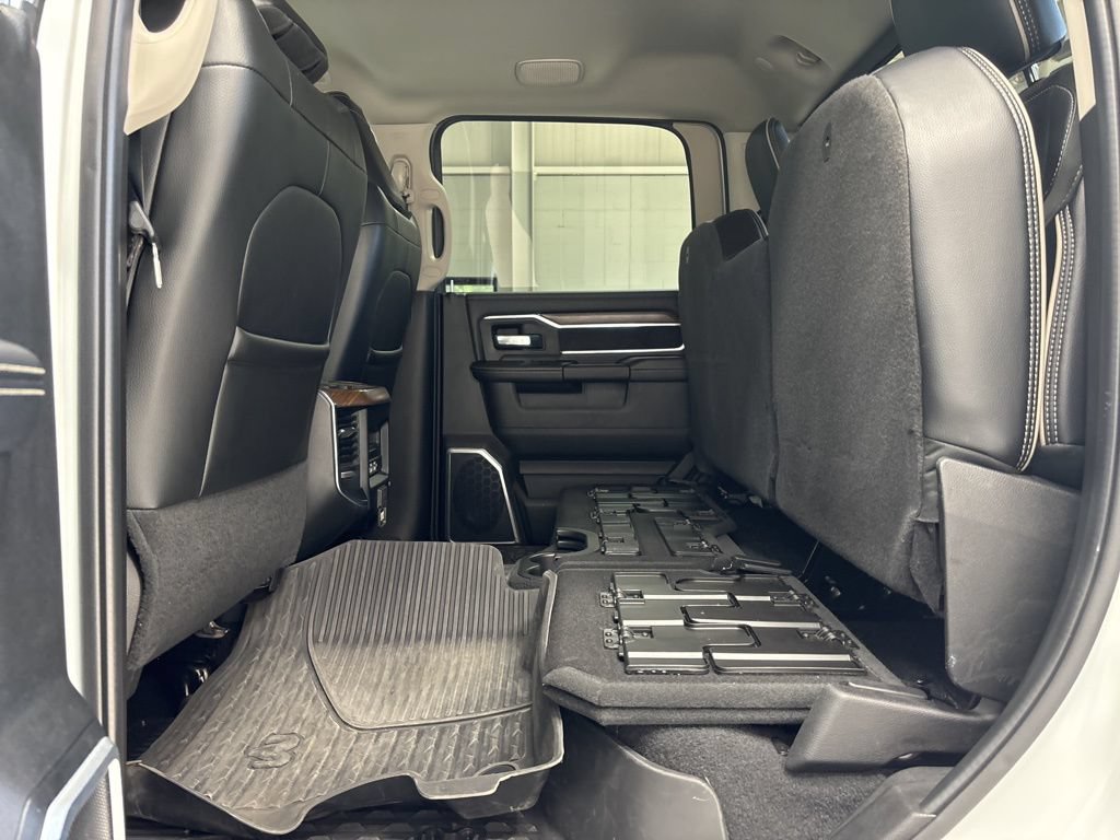 Used 2024 RAM 2500 Laramie AWD/4WD image 19