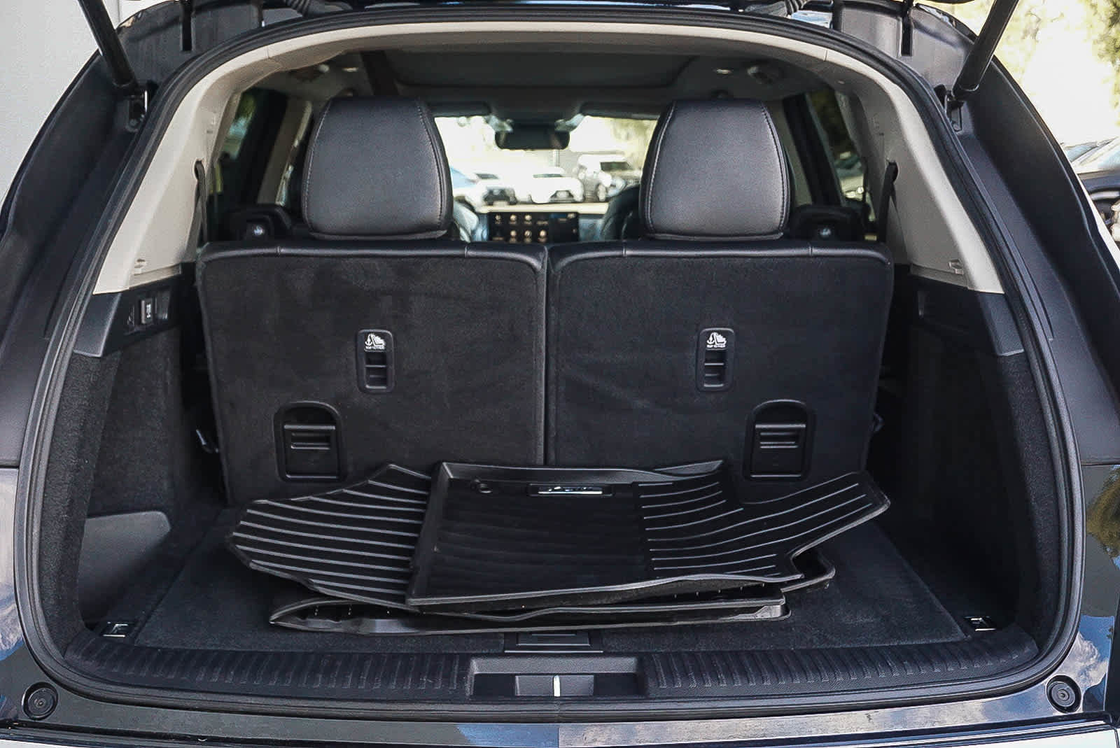 Used 2023 Acura MDX SH-AWD image 27