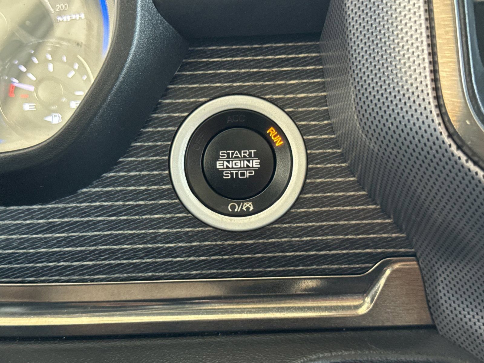 Used 2020 RAM 1500 Limited image 25