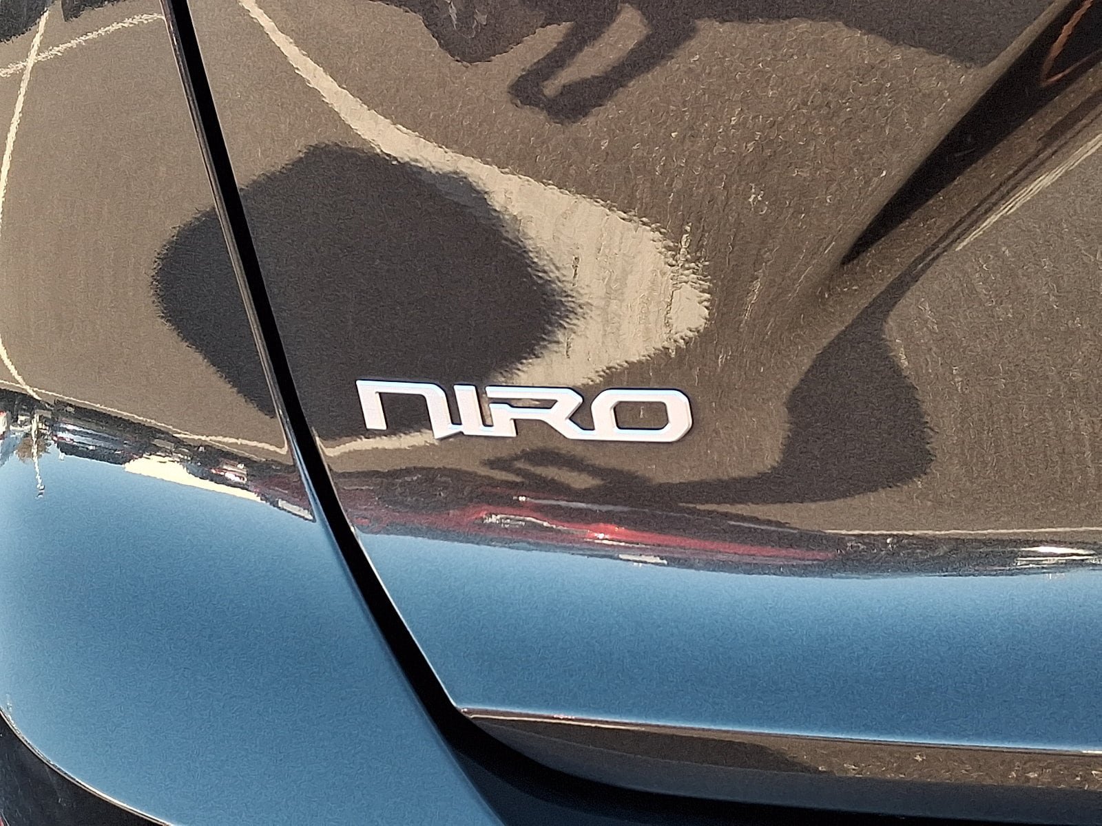 Used 2024 Kia Niro Wind w/ Wind Preserve Package FWD image 30