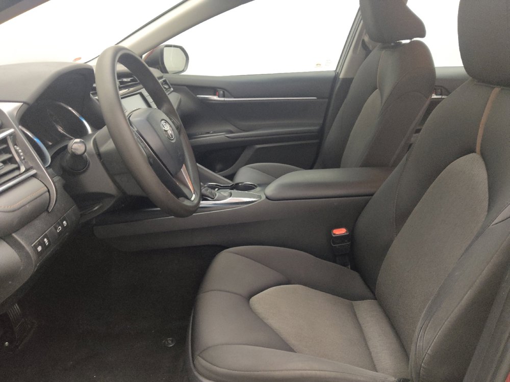 Used 2018 Toyota Camry LE w/ Convenience Package FWD image 17