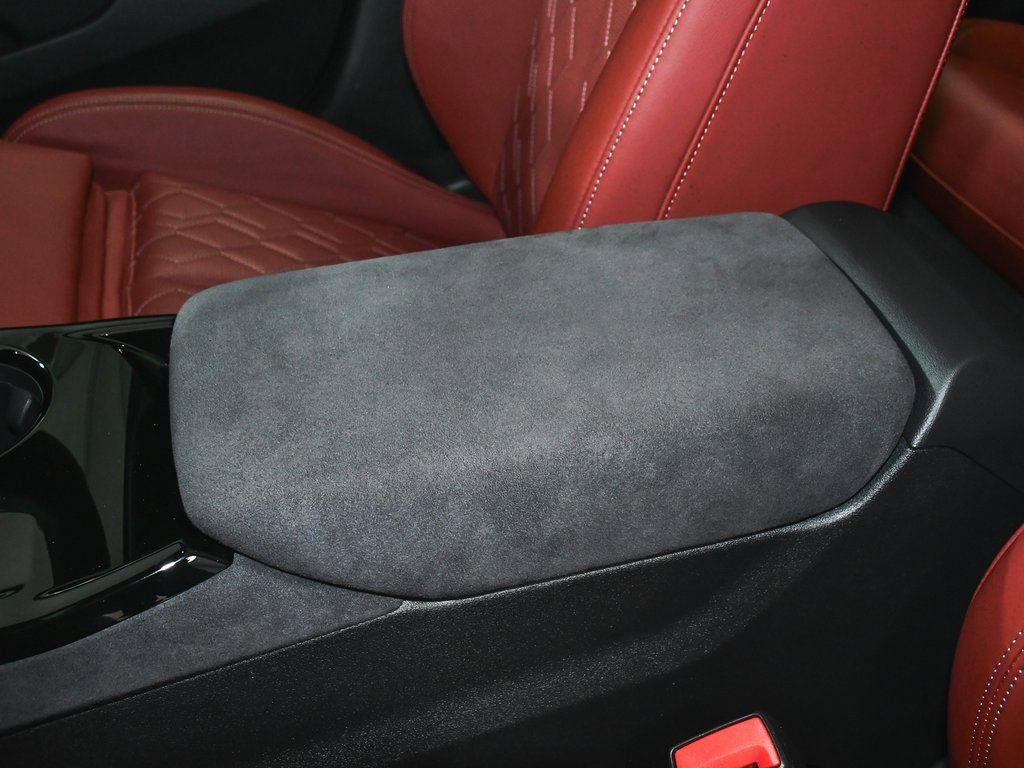 Used 2025 Audi S6 e-tron Prestige w/ 21" Black Optic Package image 55