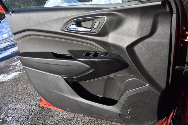 Certified 2024 Chevrolet Trax LT w/ Driver Confidence Package image 31