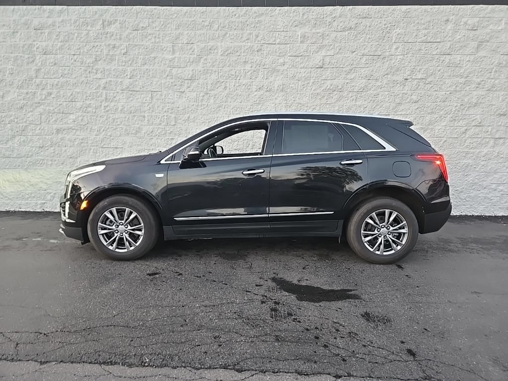 Certified 2022 Cadillac XT5 Premium Luxury w/ LPO, Floor Liner Package AWD/4WD image 13