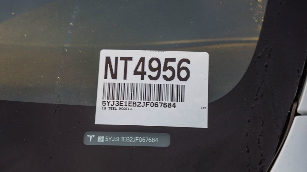 Used 2018 Tesla Model 3 image 28