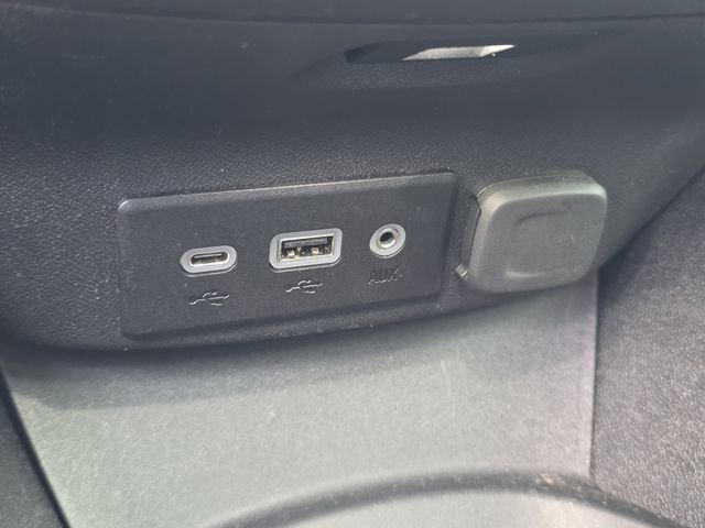 Used 2020 Chevrolet Malibu LS image 23