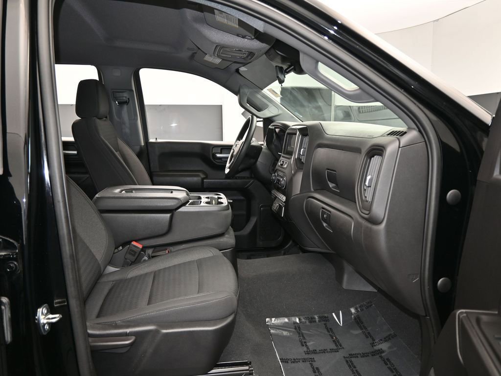 Used 2023 Chevrolet Silverado 1500 Custom image 44