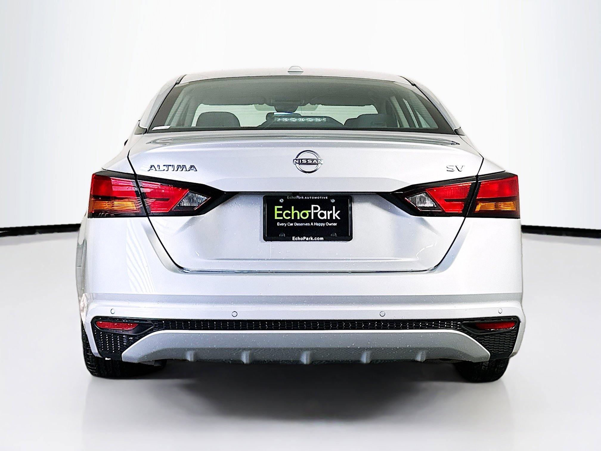 Used 2024 Nissan Altima 2.5 SV image 7