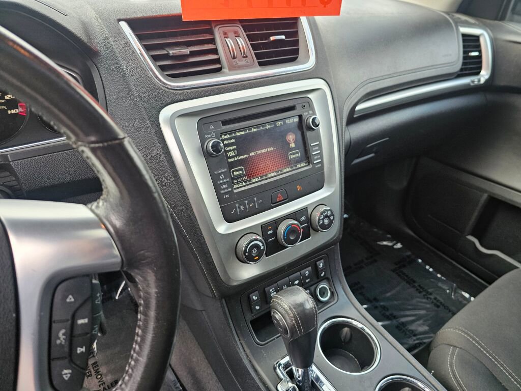 Used 2016 GMC Acadia SLE image 32