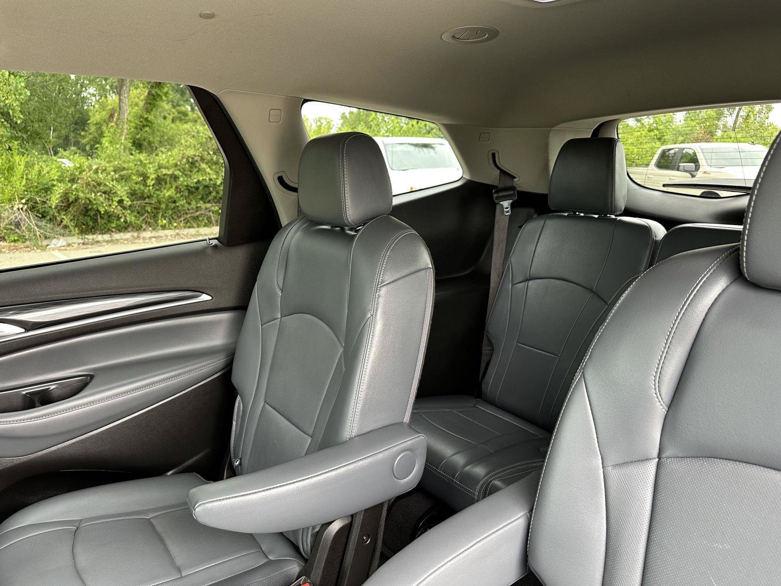 Used 2019 Buick Enclave Essence FWD image 25