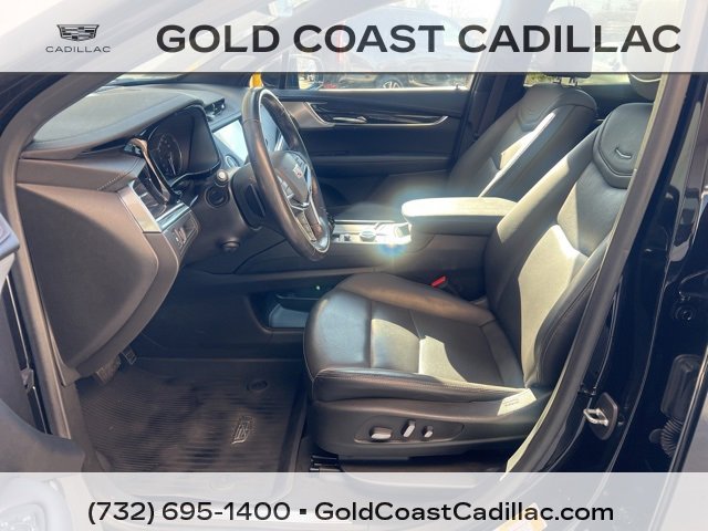 Certified 2022 Cadillac XT5 Premium Luxury w/ LPO, Floor Liner Package image 15