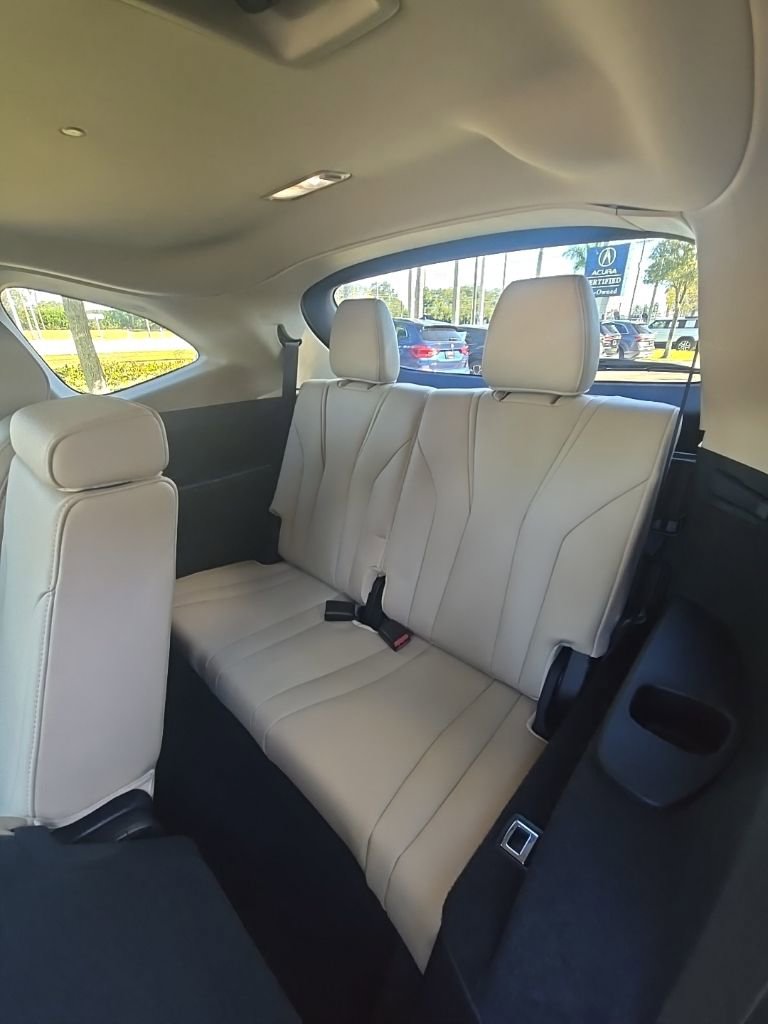 Used 2025 Acura MDX FWD image 35