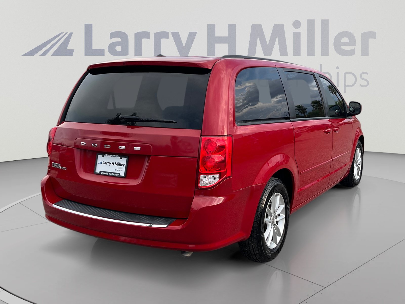 Used 2013 Dodge Grand Caravan SXT FWD image 5