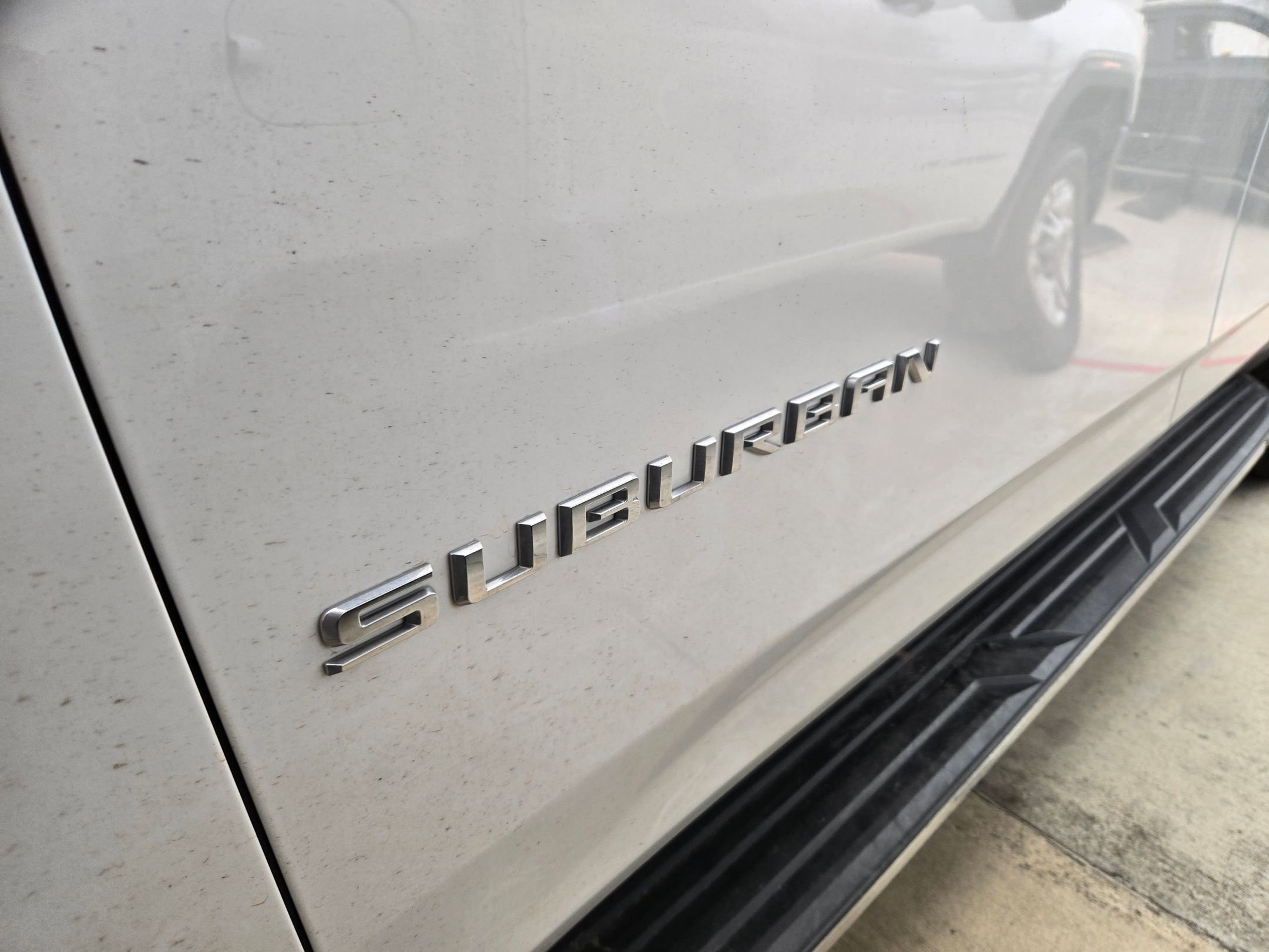 Certified 2023 Chevrolet Suburban Premier image 10