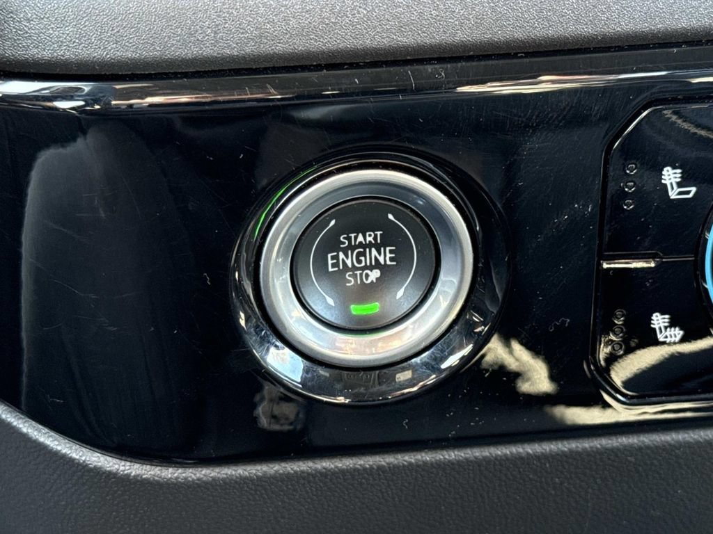 Used 2024 GMC Sierra 1500 Elevation AWD/4WD image 13