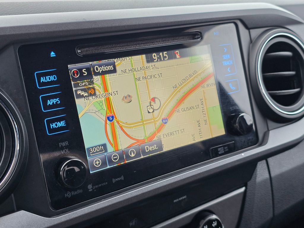 Used 2018 Toyota Tacoma TRD Off-Road image 32