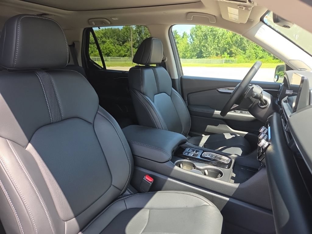 Used 2025 Honda Pilot Touring image 24