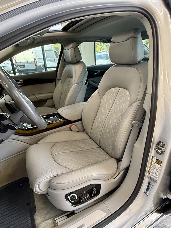 Used 2013 Audi A8 L 4.0T image 14