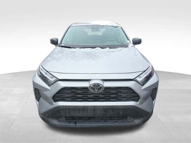 Used 2024 Toyota RAV4 LE image 8